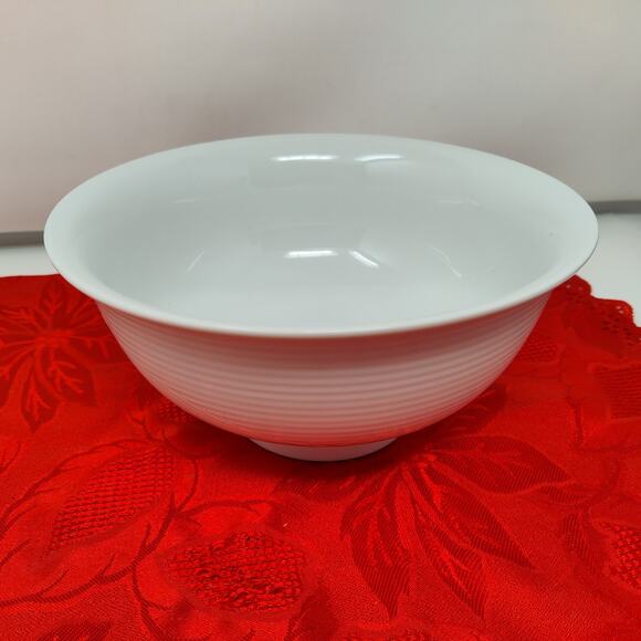 Dansk TAPESTRIES WINTER WHITE Round Vegetable Bowl 8" Japan Jack Larsen - Picture 1 of 7